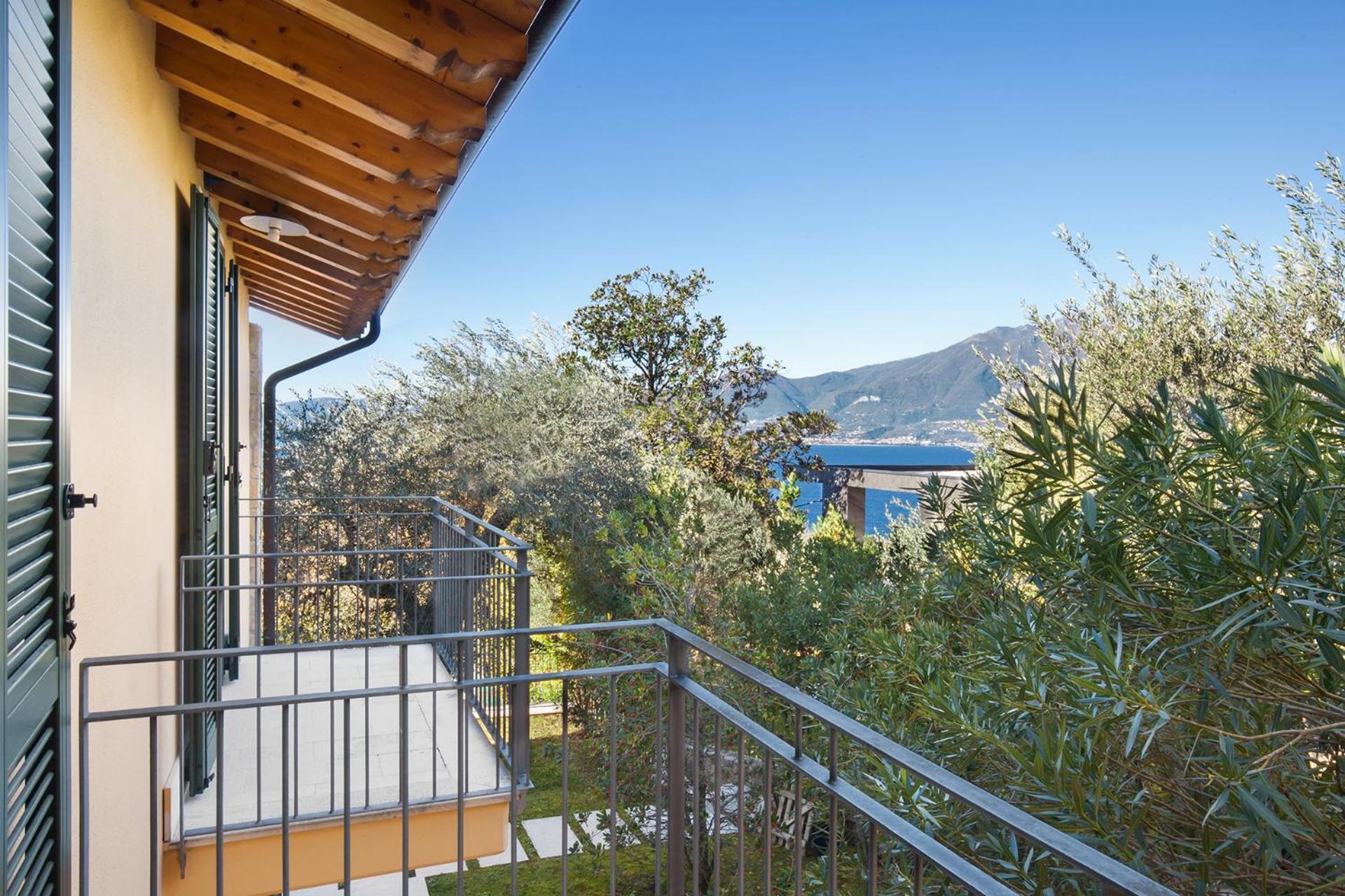 Villa Loncrino - Fine Living Torri Del Benaco Exterior photo