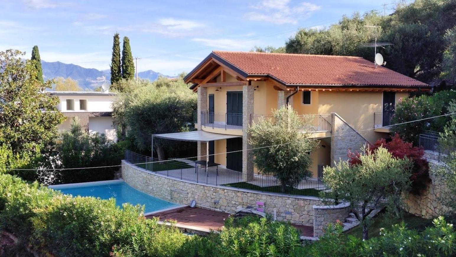 Villa Loncrino - Fine Living Torri Del Benaco Exterior photo